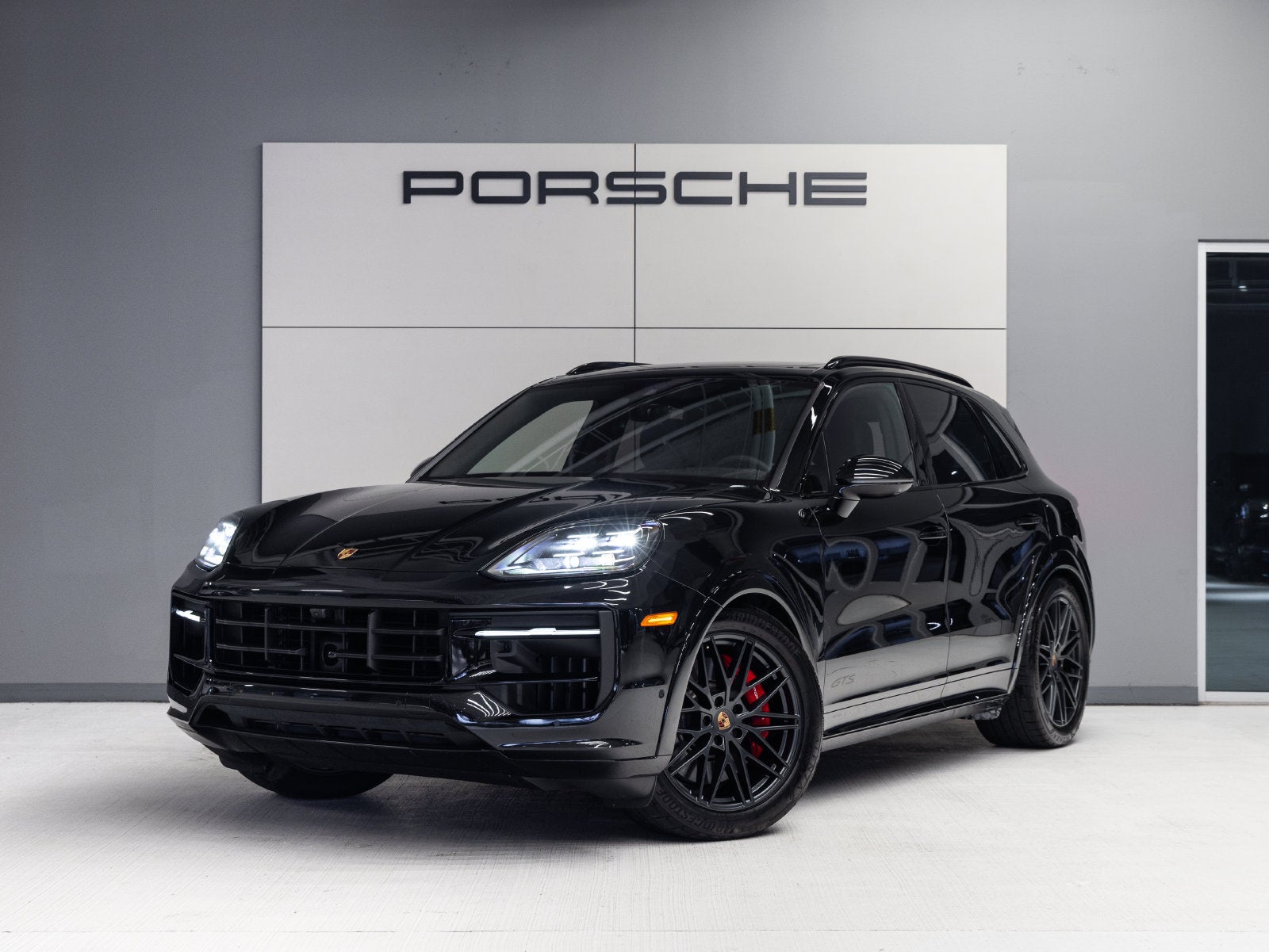 2025 Porsche Cayenne Cayenne GTS