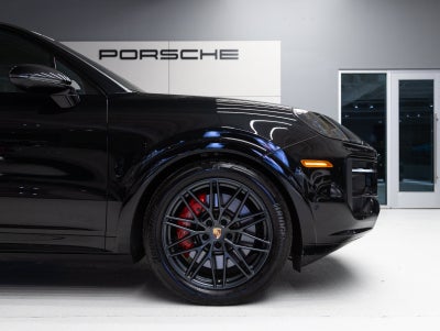 2025 Porsche Cayenne Cayenne GTS