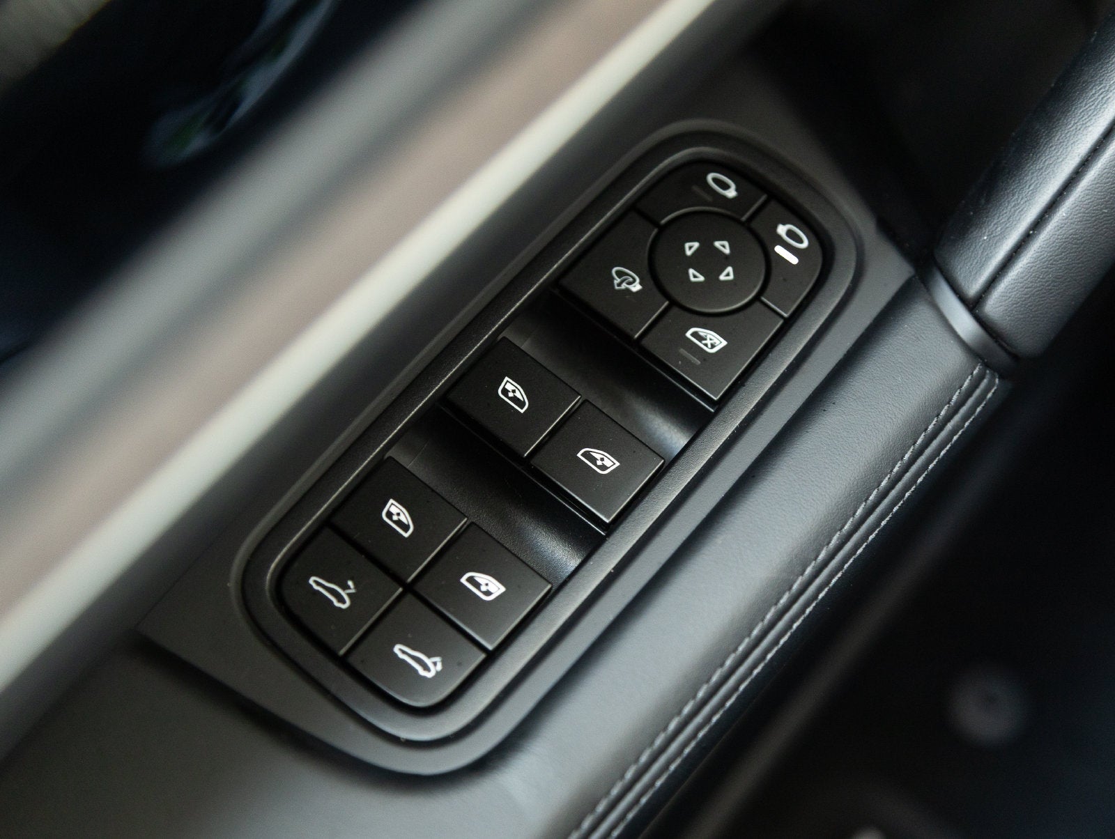2025 Porsche Cayenne Cayenne GTS