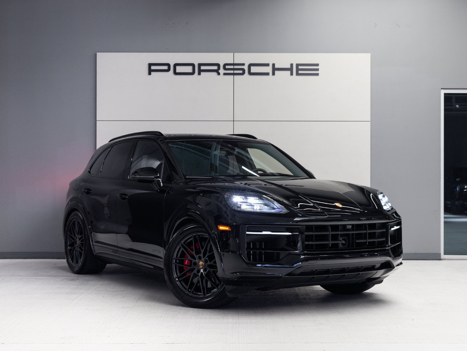 2025 Porsche Cayenne Cayenne GTS
