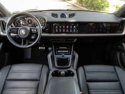 2025 Porsche Cayenne Cayenne GTS