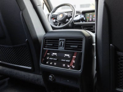 2025 Porsche Cayenne Cayenne GTS