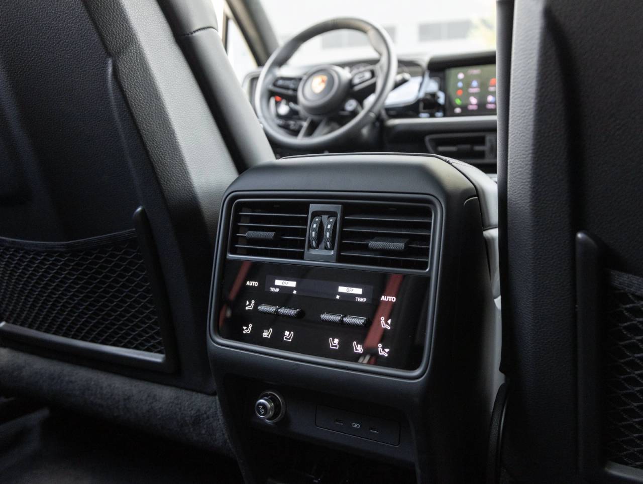 2025 Porsche Cayenne Cayenne GTS