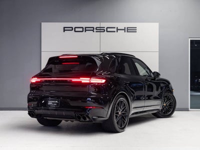 2025 Porsche Cayenne Cayenne GTS