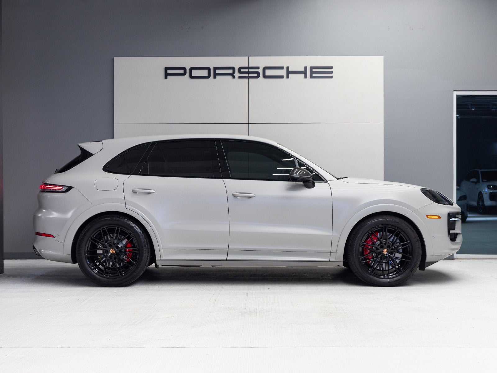 2026 Porsche Cayenne Cayenne GTS