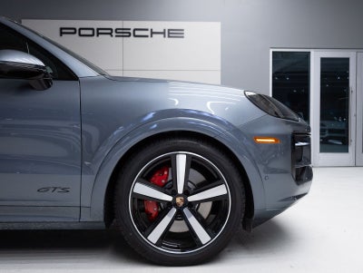 2026 Porsche Cayenne GTS