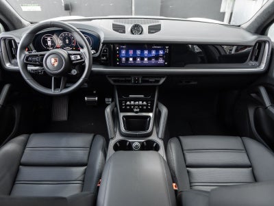 2026 Porsche Cayenne GTS