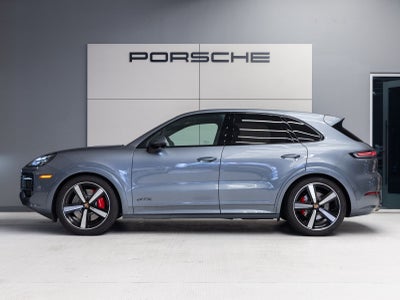 2026 Porsche Cayenne GTS