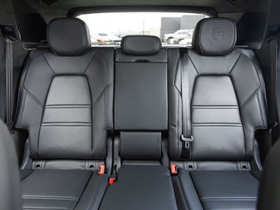 2026 Porsche Cayenne GTS