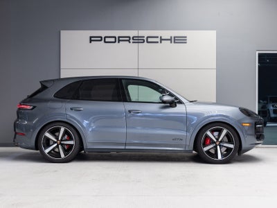 2026 Porsche Cayenne GTS