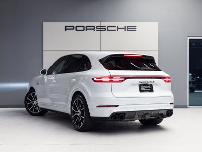 2020 Porsche Cayenne E-Hybrid Turbo S E-Hybrid