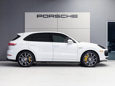 2020 Porsche Cayenne Cayenne Turbo S E-Hybrid