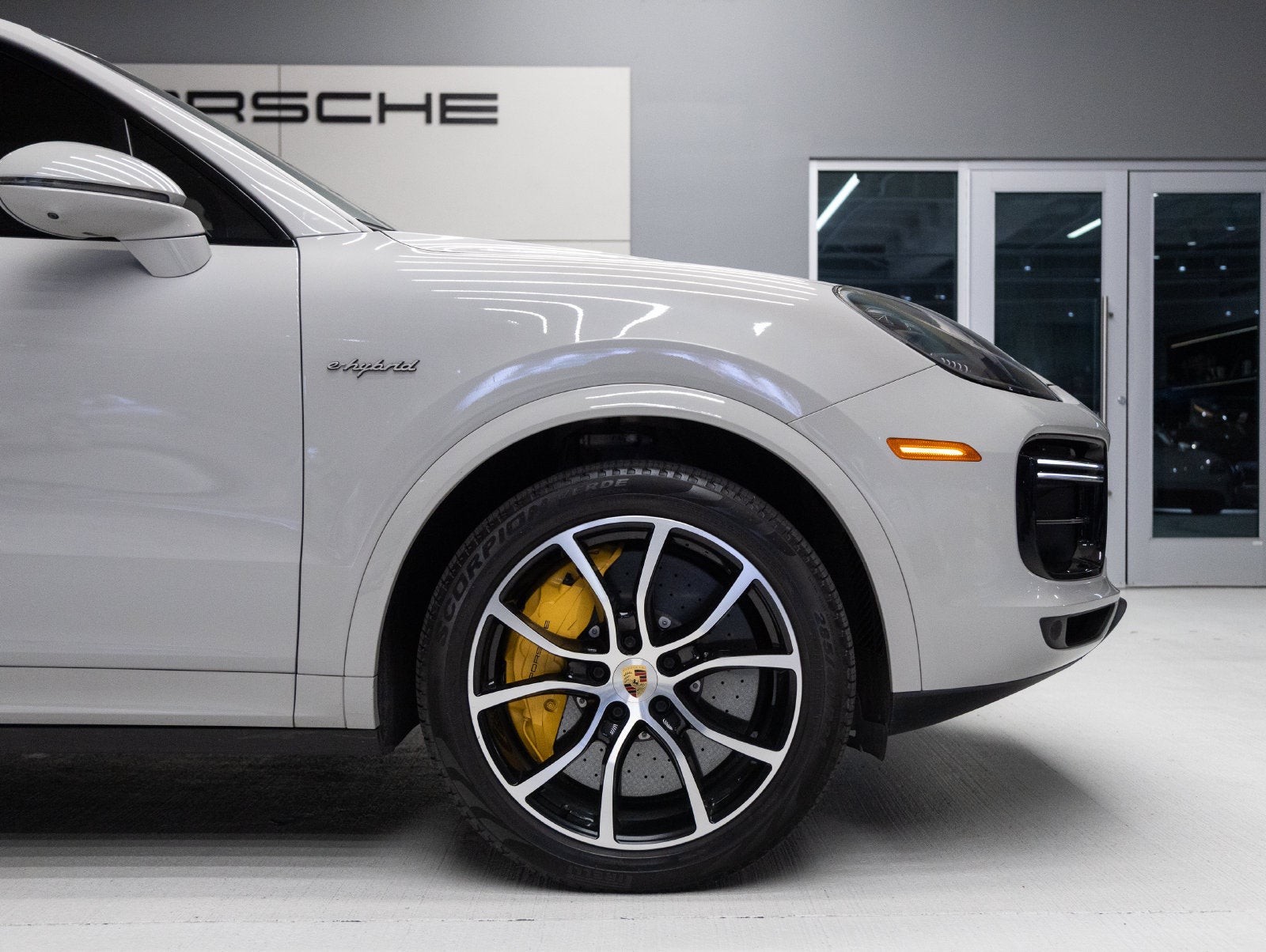 2022 Porsche Cayenne Cayenne Turbo S E-Hybrid