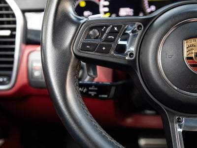 2022 Porsche Cayenne Cayenne Turbo S E-Hybrid