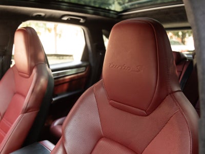 2022 Porsche Cayenne Cayenne Turbo S E-Hybrid