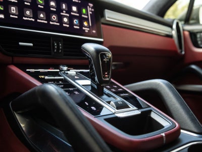 2022 Porsche Cayenne Cayenne Turbo S E-Hybrid