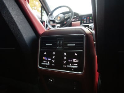 2022 Porsche Cayenne Cayenne Turbo S E-Hybrid