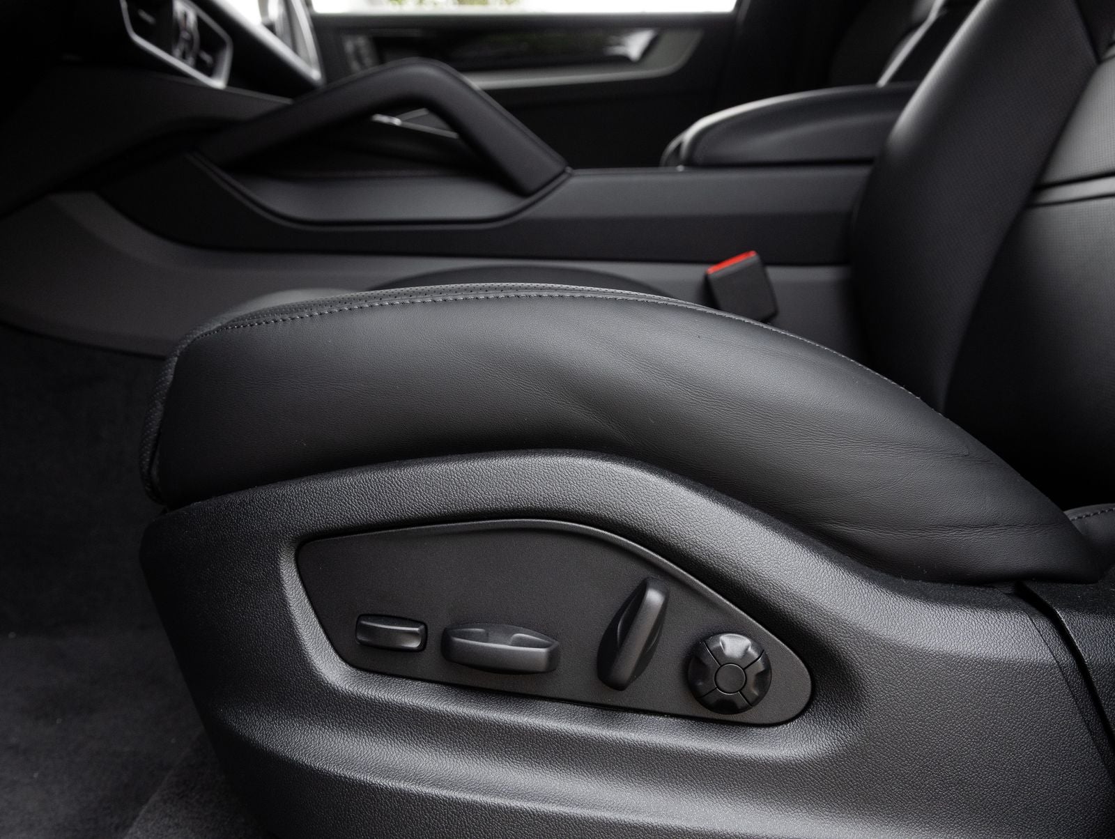 2026 Porsche Cayenne S