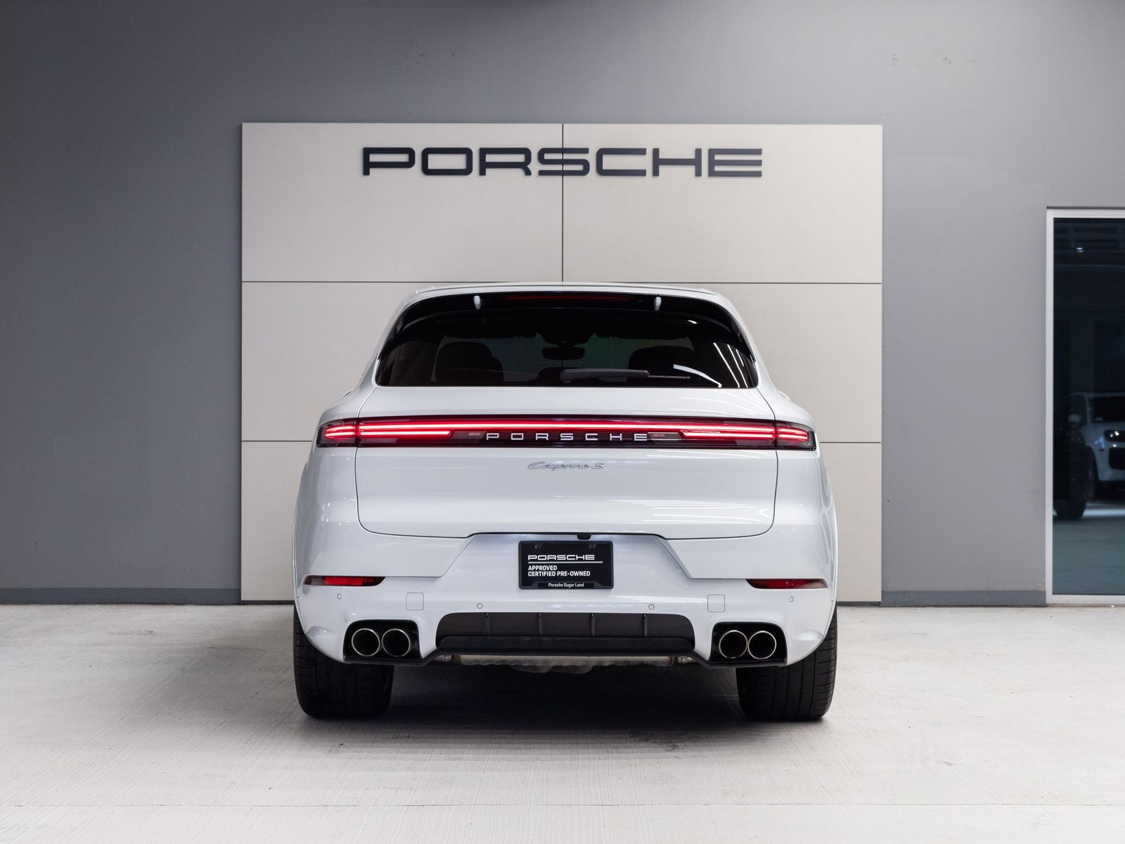 2025 Porsche Cayenne S