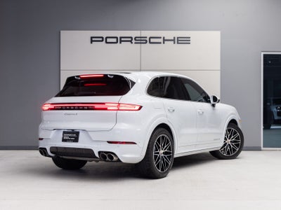 2025 Porsche Cayenne S