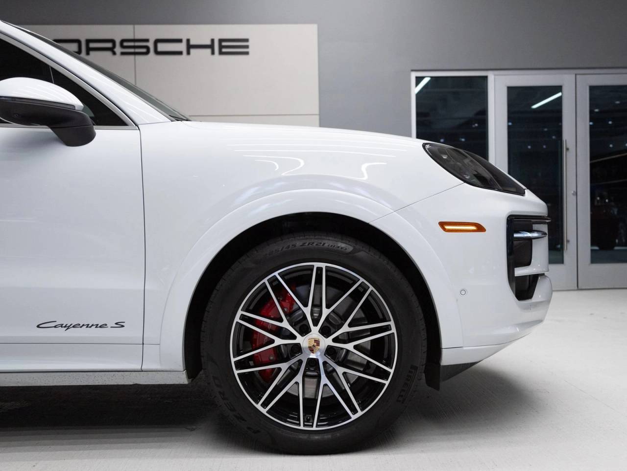 2025 Porsche Cayenne S