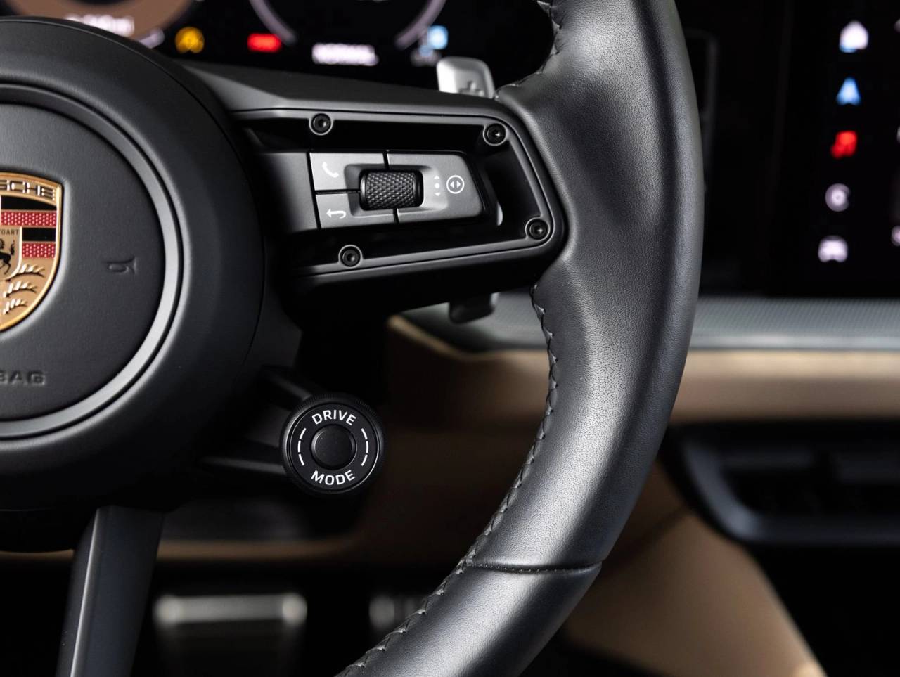 2025 Porsche Cayenne S