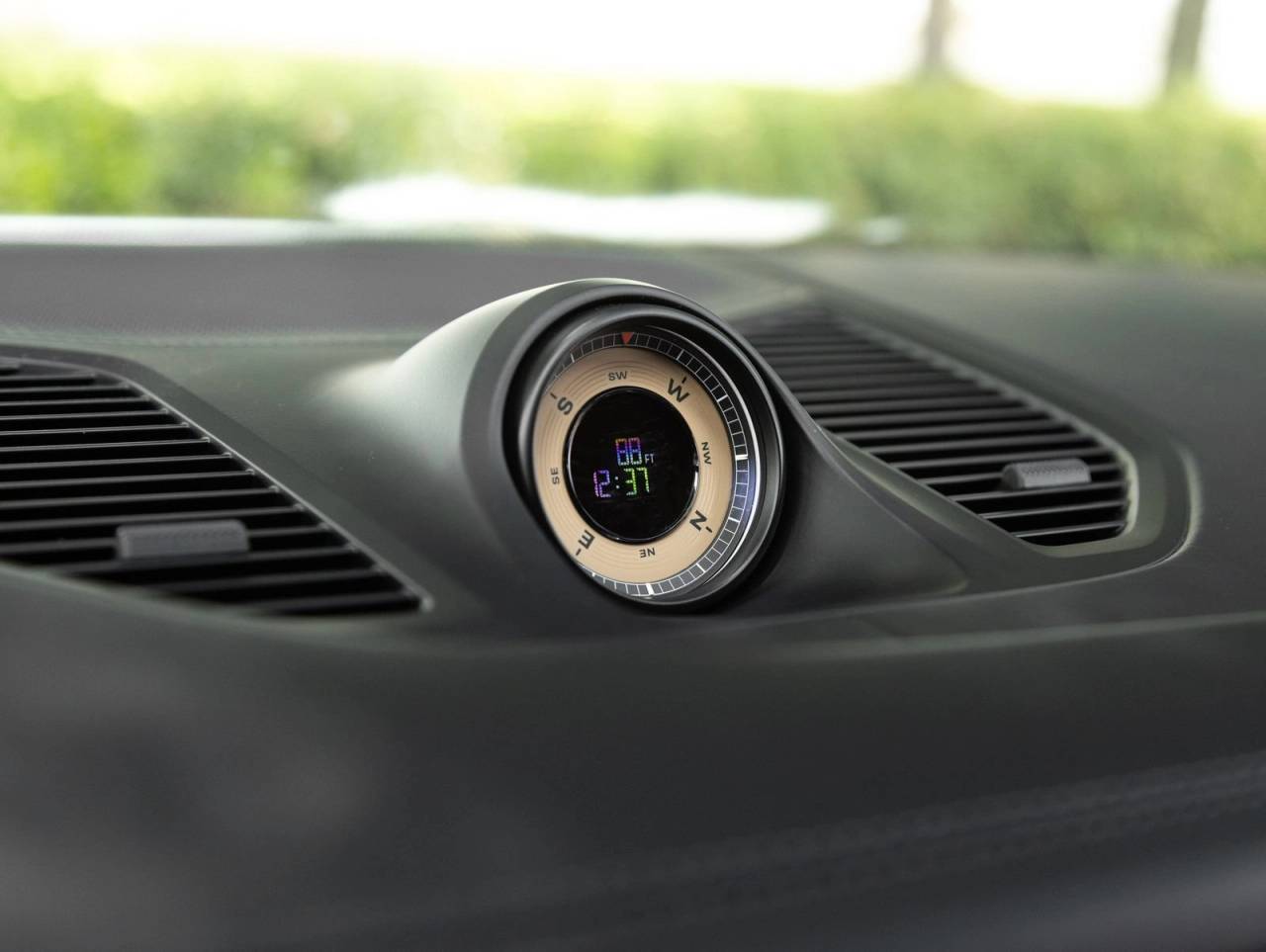 2025 Porsche Cayenne S