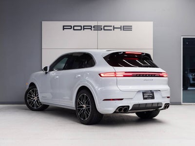 2025 Porsche Cayenne S