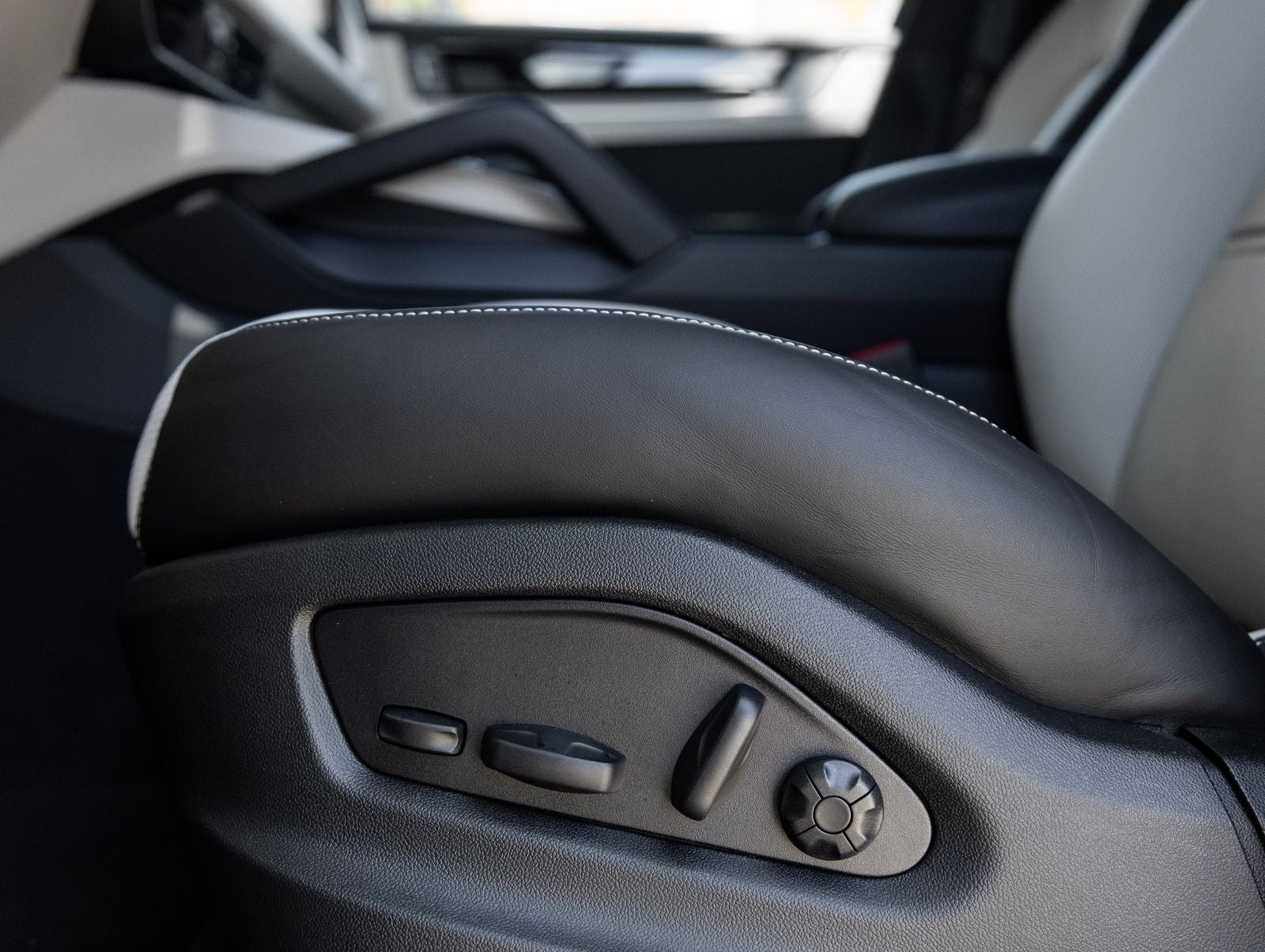 2026 Porsche Cayenne Cayenne S