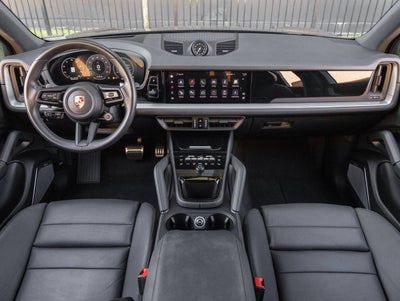 2024 Porsche Cayenne Cayenne S (MY24)