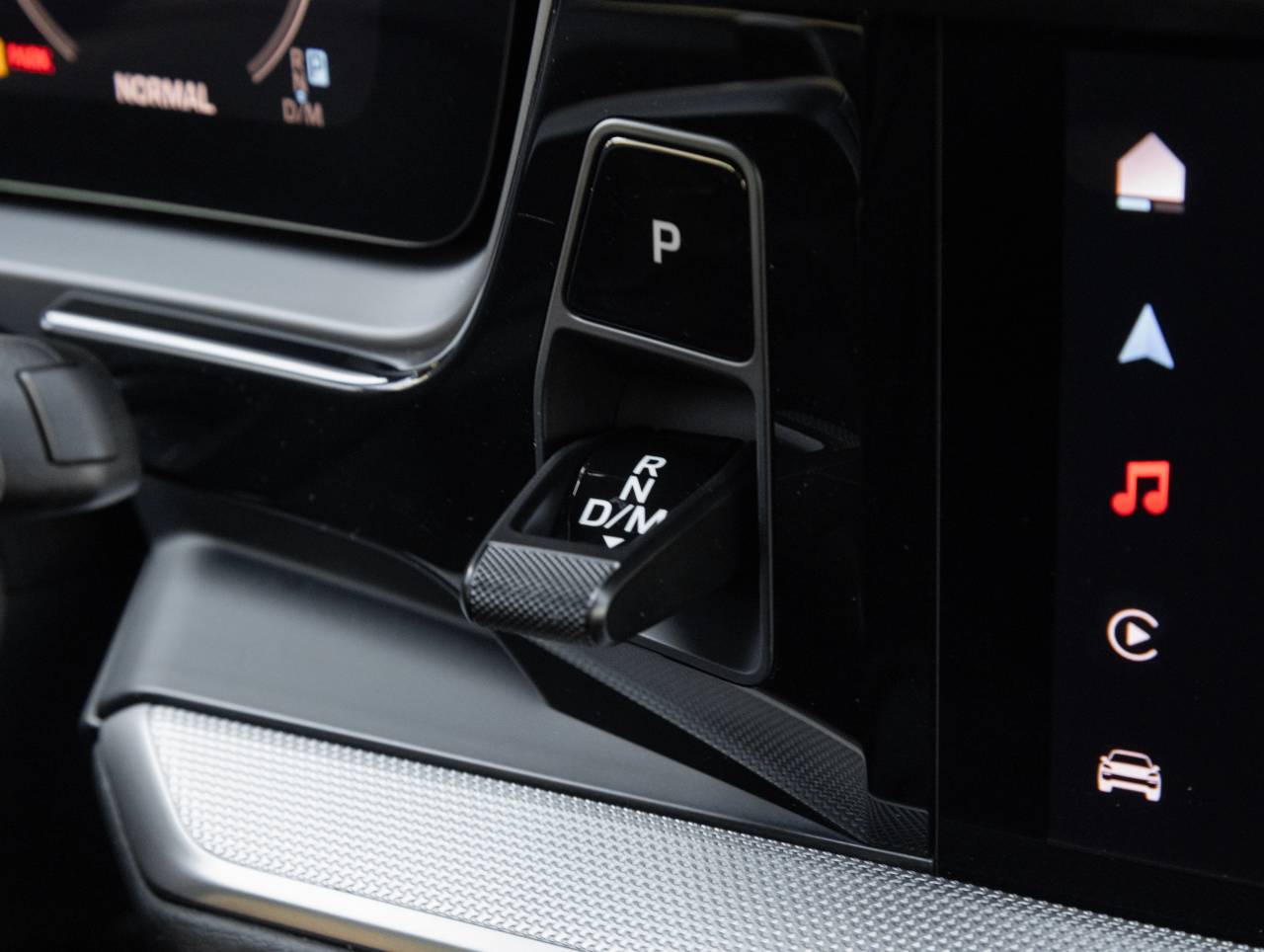 2024 Porsche Cayenne Cayenne S (MY24)