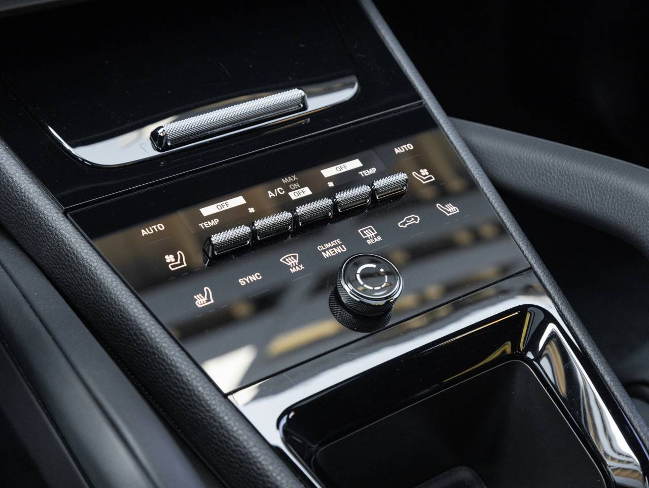 2024 Porsche Cayenne Cayenne S (MY24)