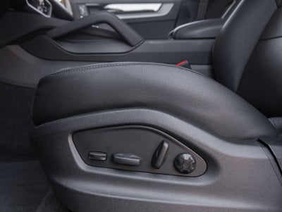 2024 Porsche Cayenne Cayenne S (MY24)