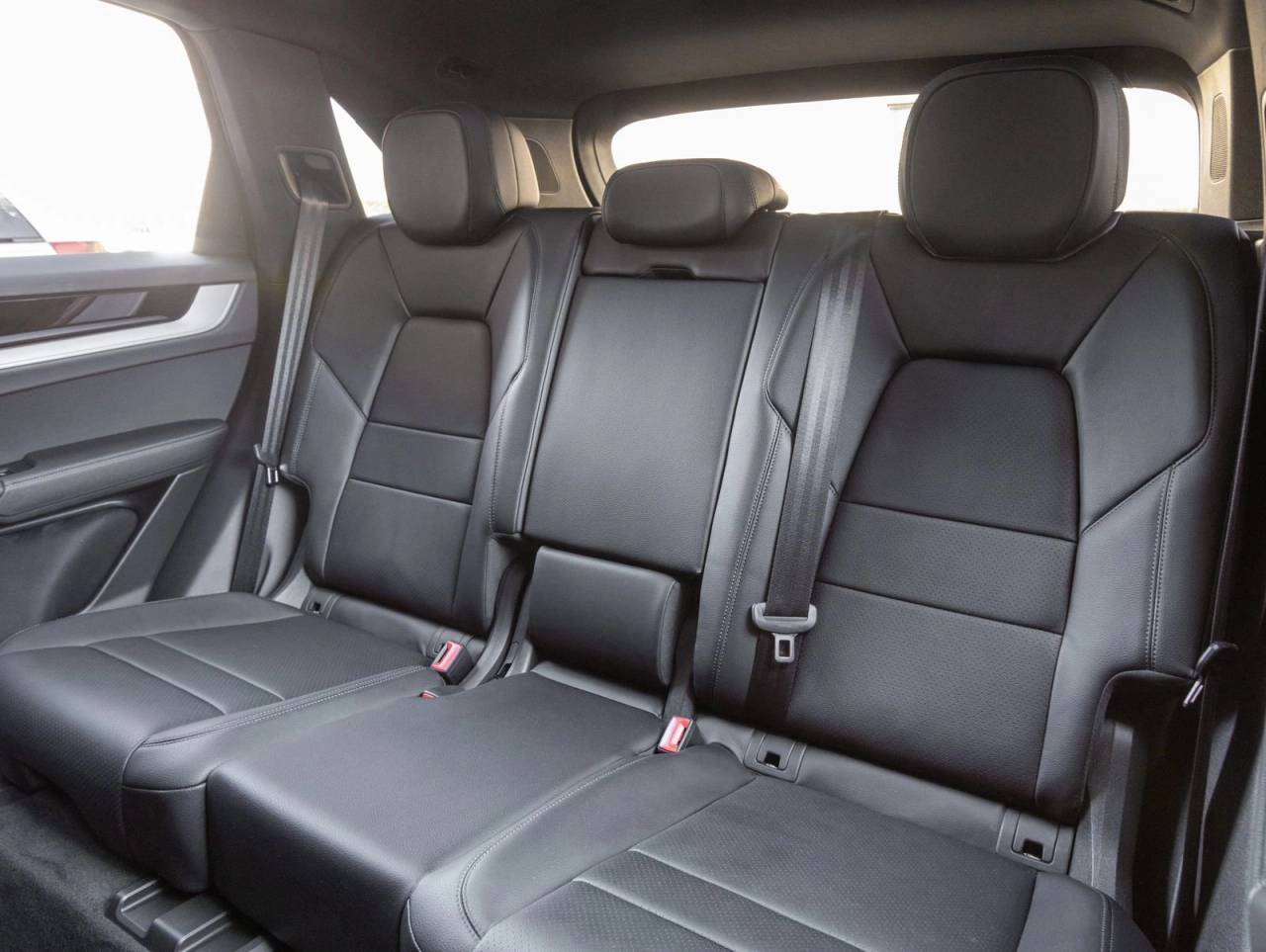 2024 Porsche Cayenne Cayenne S (MY24)