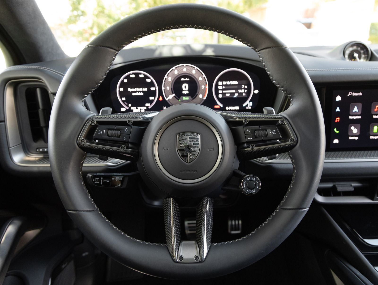 2025 Porsche Cayenne Turbo E-Hybrid