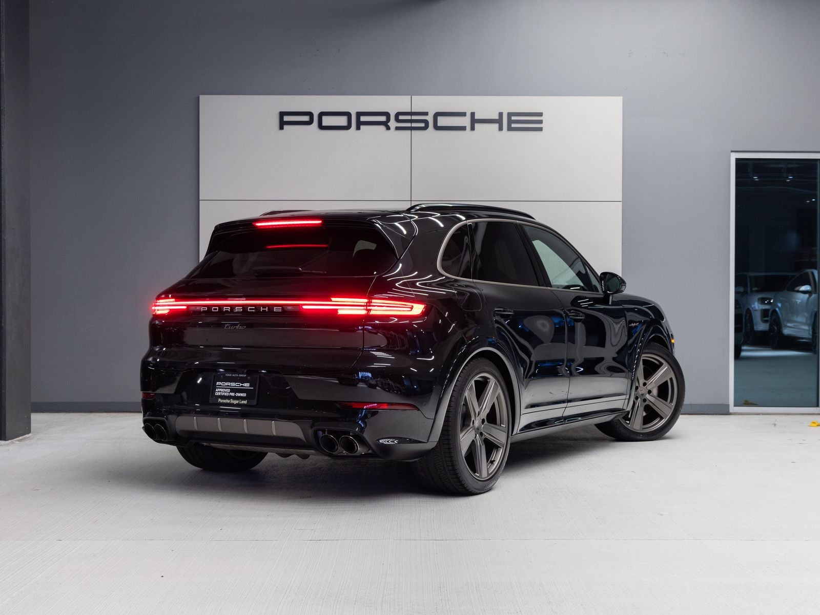 2025 Porsche Cayenne Turbo E-Hybrid
