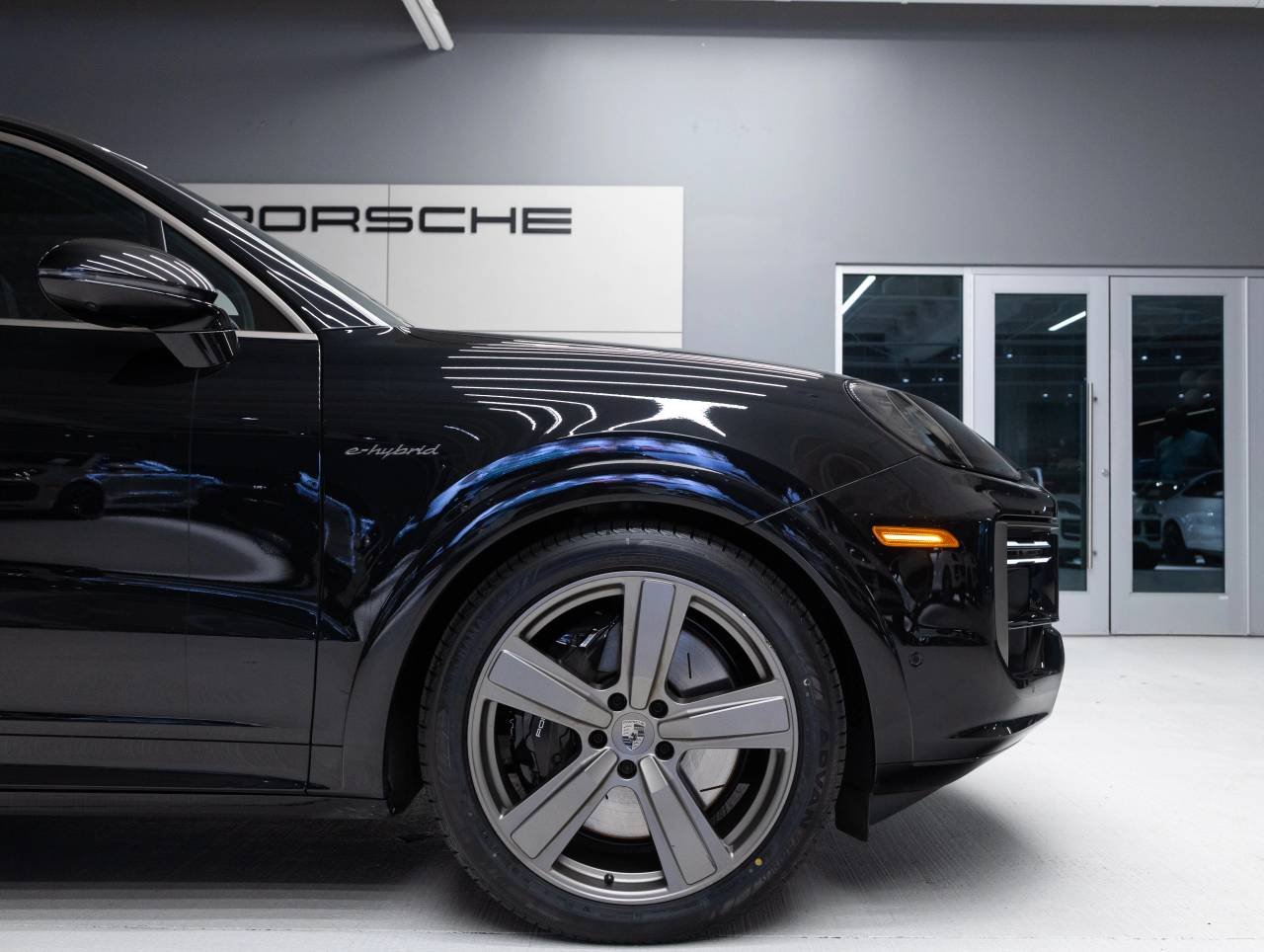 2025 Porsche Cayenne Turbo E-Hybrid
