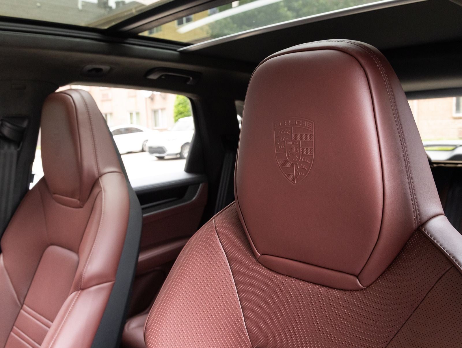 2025 Porsche Cayenne Turbo E-Hybrid