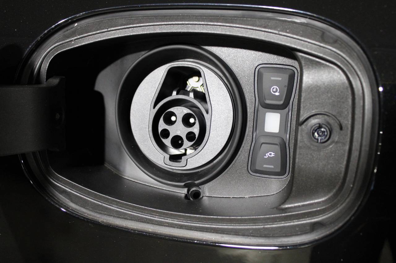 2025 Porsche Cayenne Turbo E-Hybrid