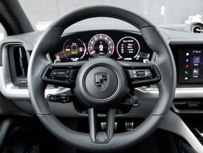 2026 Porsche Cayenne Turbo E-Hybrid