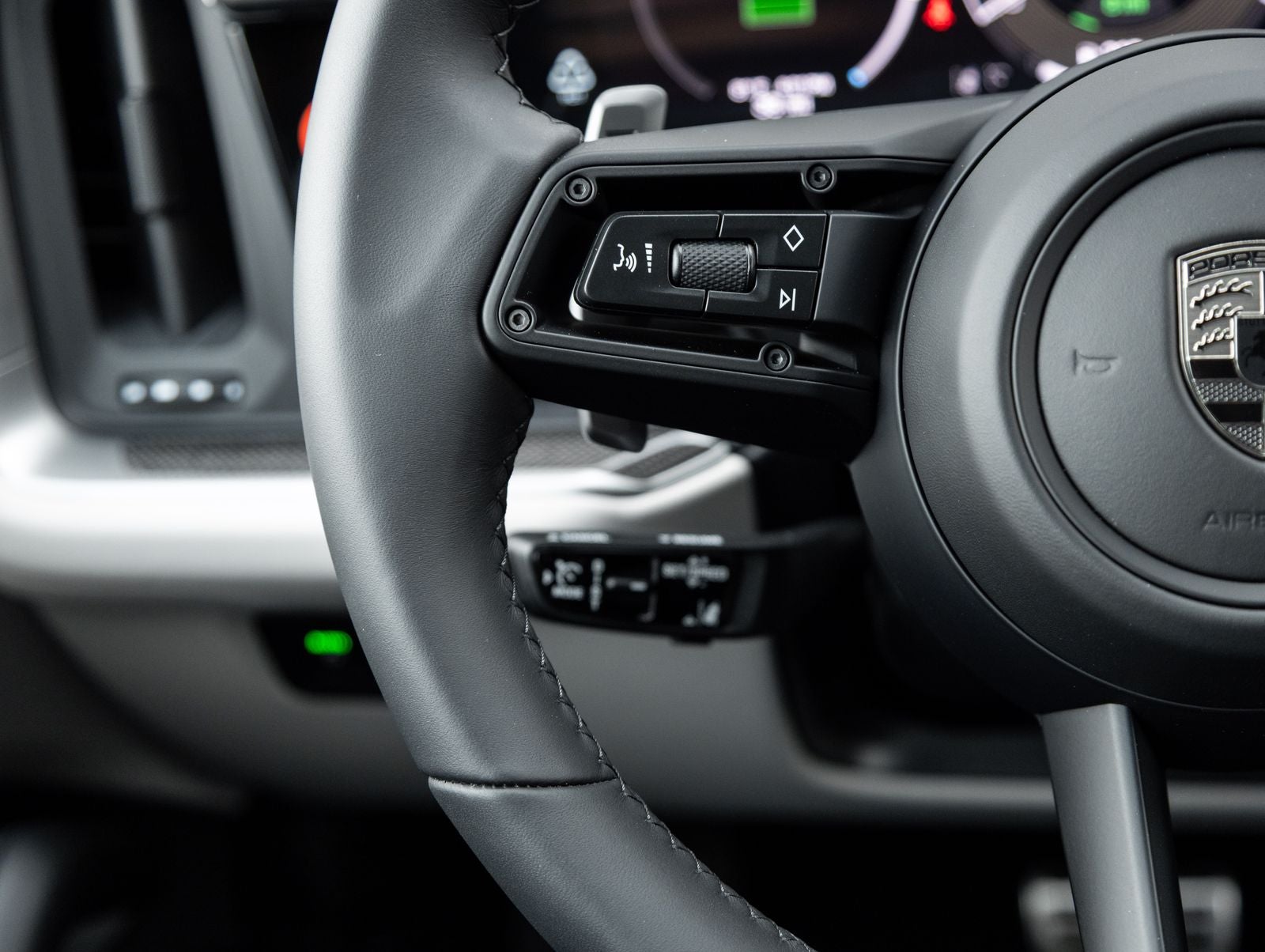 2026 Porsche Cayenne Turbo E-Hybrid