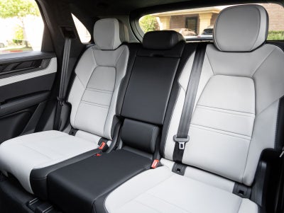 2026 Porsche Cayenne Turbo E-Hybrid