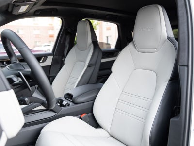 2026 Porsche Cayenne Turbo E-Hybrid