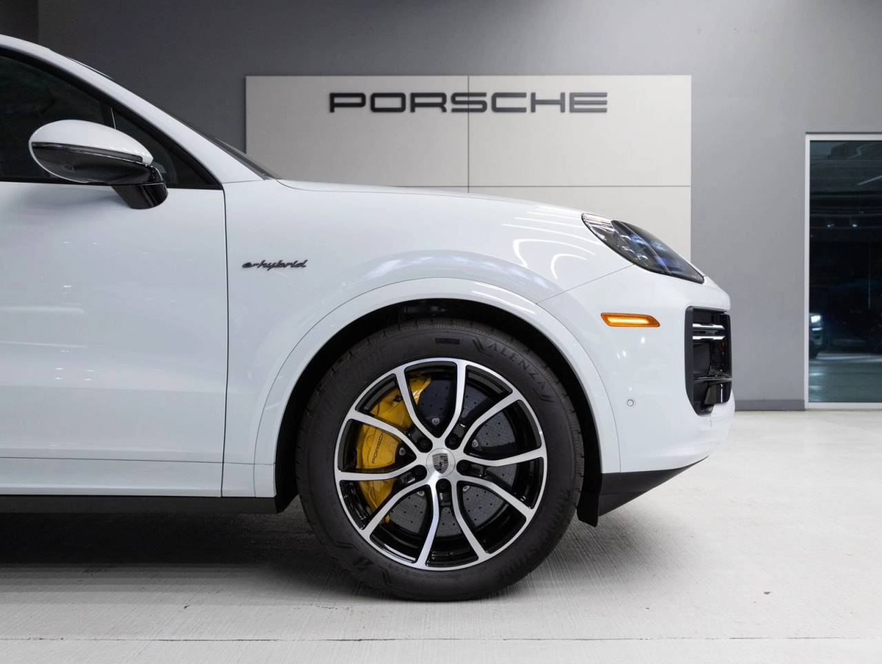 2026 Porsche Cayenne Turbo E-Hybrid