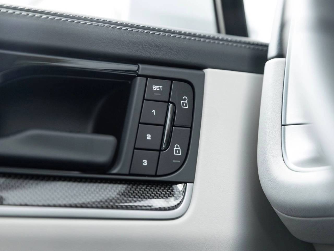 2026 Porsche Cayenne Turbo E-Hybrid