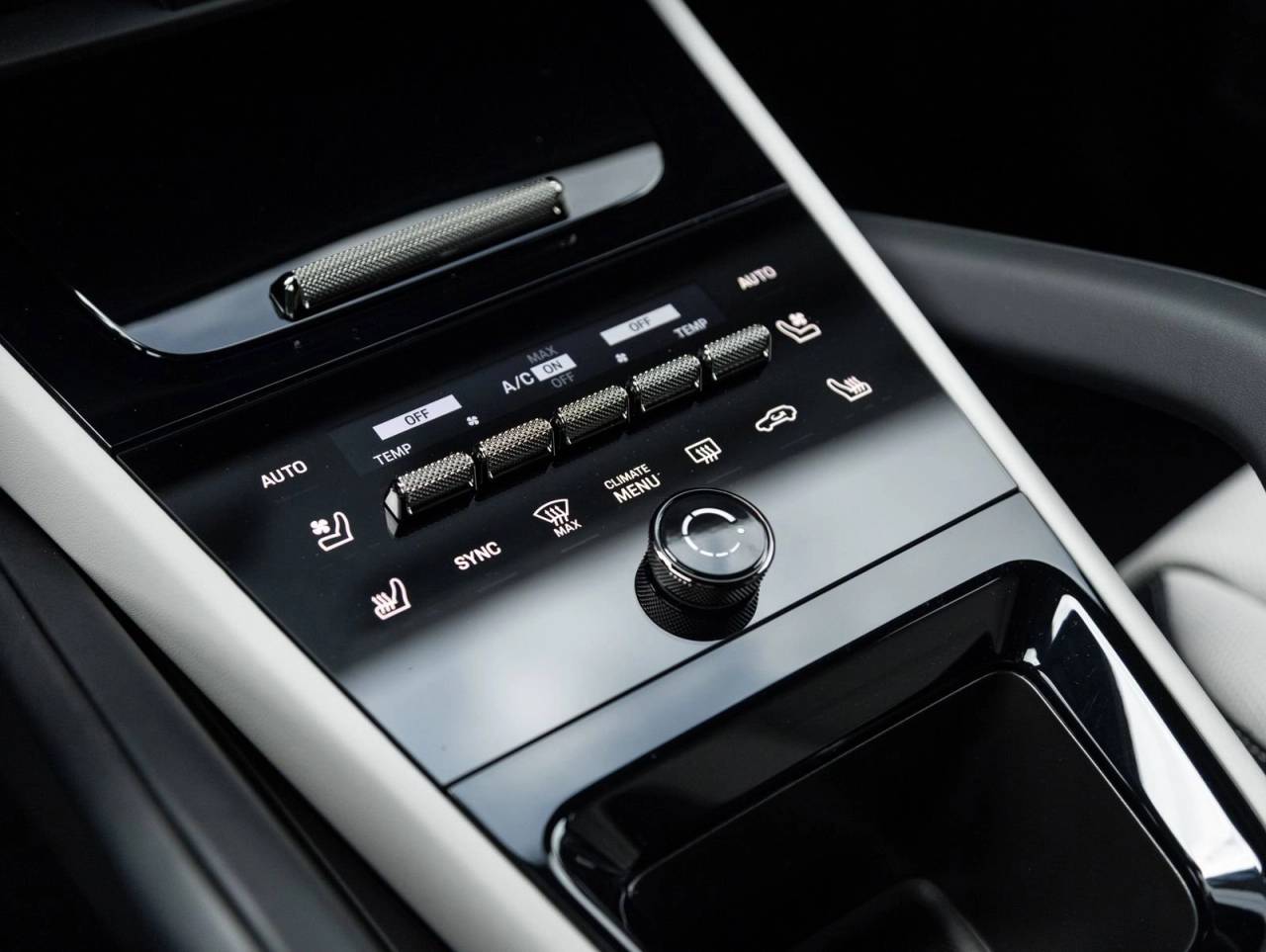 2026 Porsche Cayenne Turbo E-Hybrid