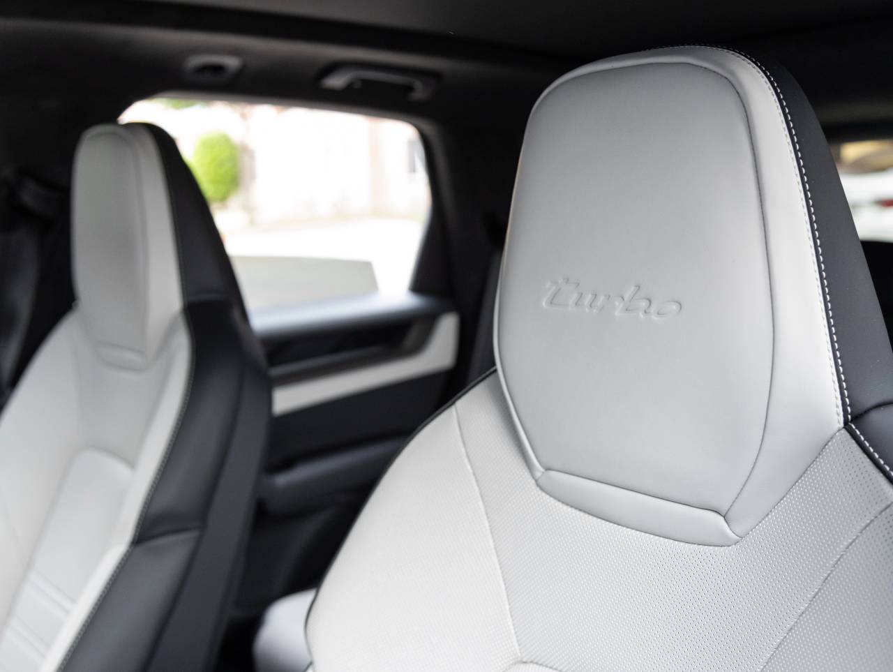 2026 Porsche Cayenne Turbo E-Hybrid