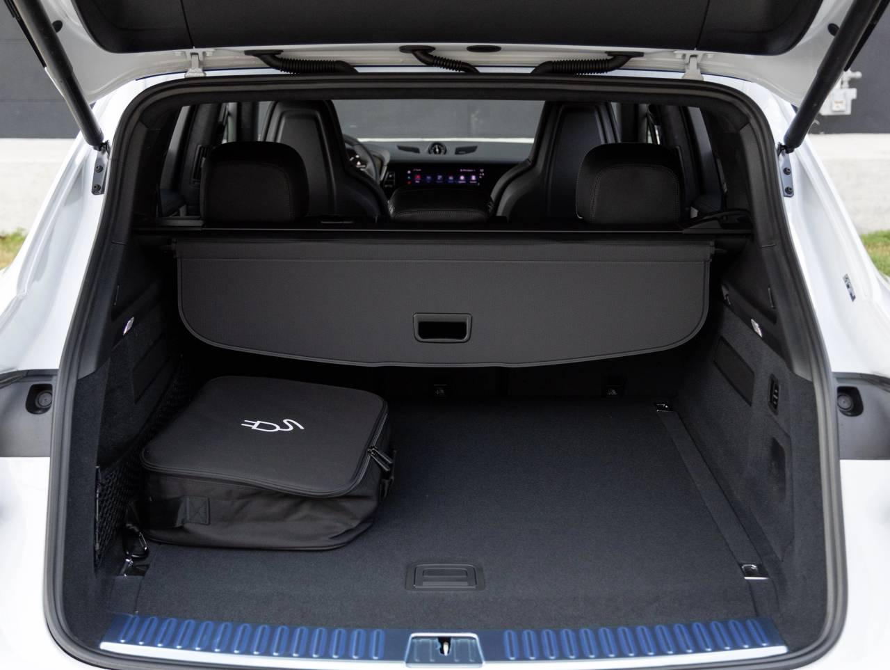 2026 Porsche Cayenne Turbo E-Hybrid