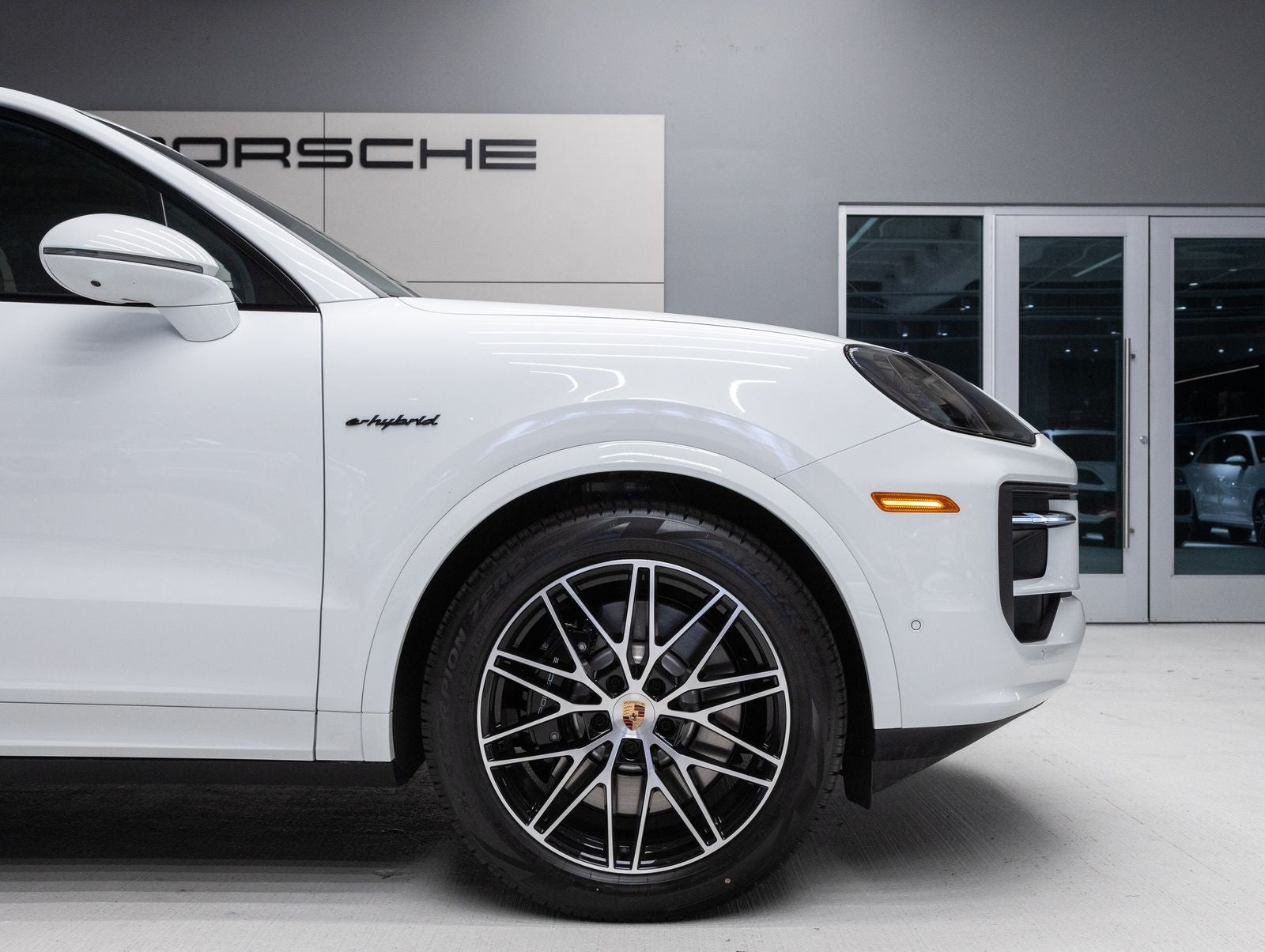 2026 Porsche Cayenne S E-Hybrid