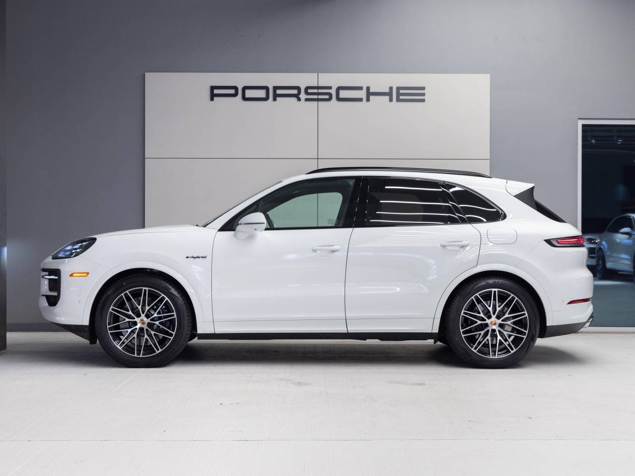 2026 Porsche Cayenne S E-Hybrid